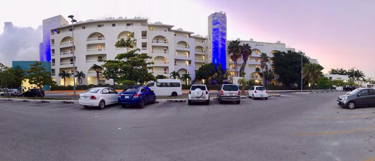 Increible Departamento Con La Mejor Playa Apartment Cancún Exterior foto